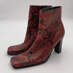 Trendy vintage 90s pazzo snake skin leather red ankle boots square toe